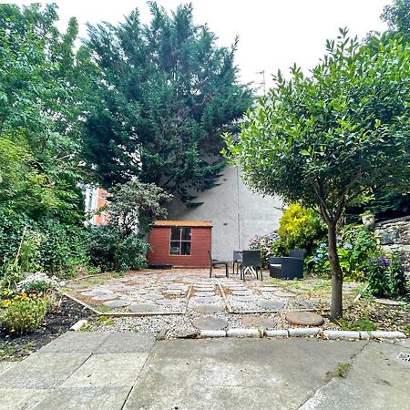 Remarkable 5Br Townhouse With Garden, Sleeps 12 EDI Exterior foto