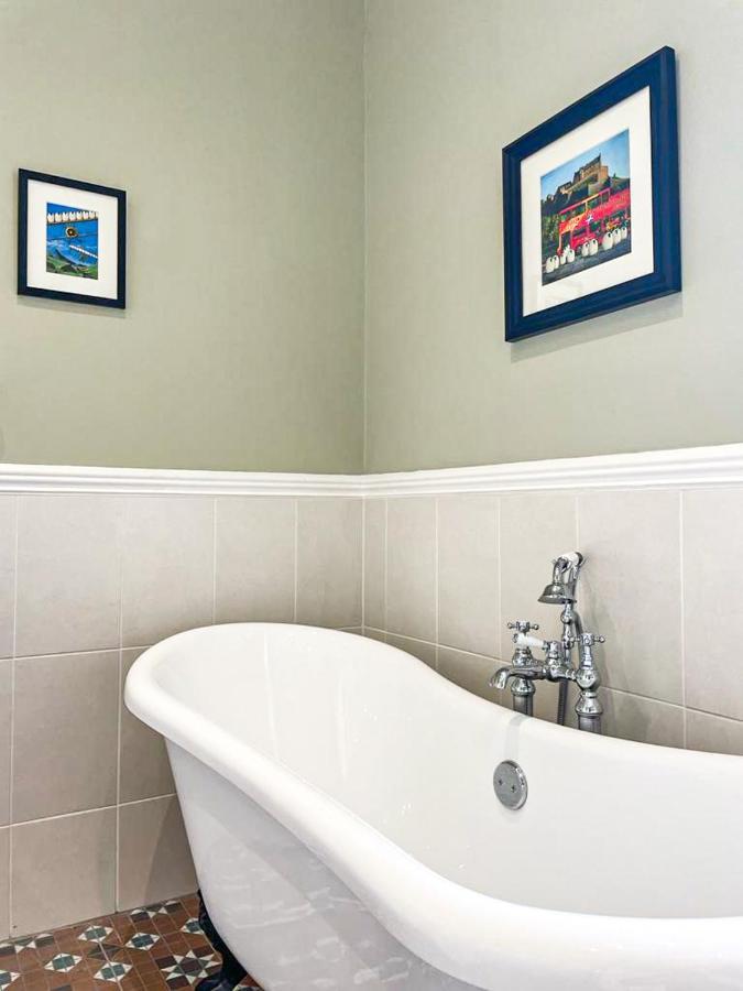 Remarkable 5Br Townhouse With Garden, Sleeps 12 EDI Exterior foto