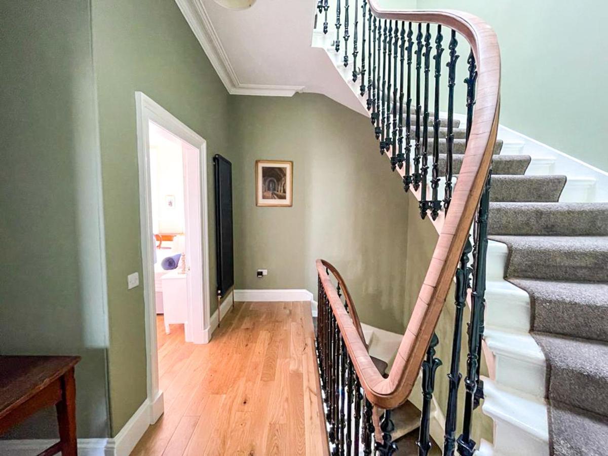 Remarkable 5Br Townhouse With Garden, Sleeps 12 EDI Exterior foto