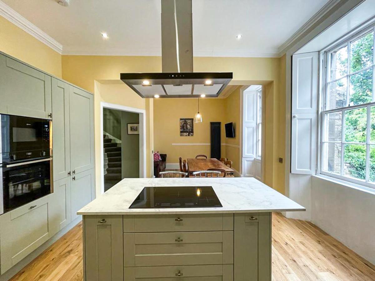 Remarkable 5Br Townhouse With Garden, Sleeps 12 EDI Exterior foto