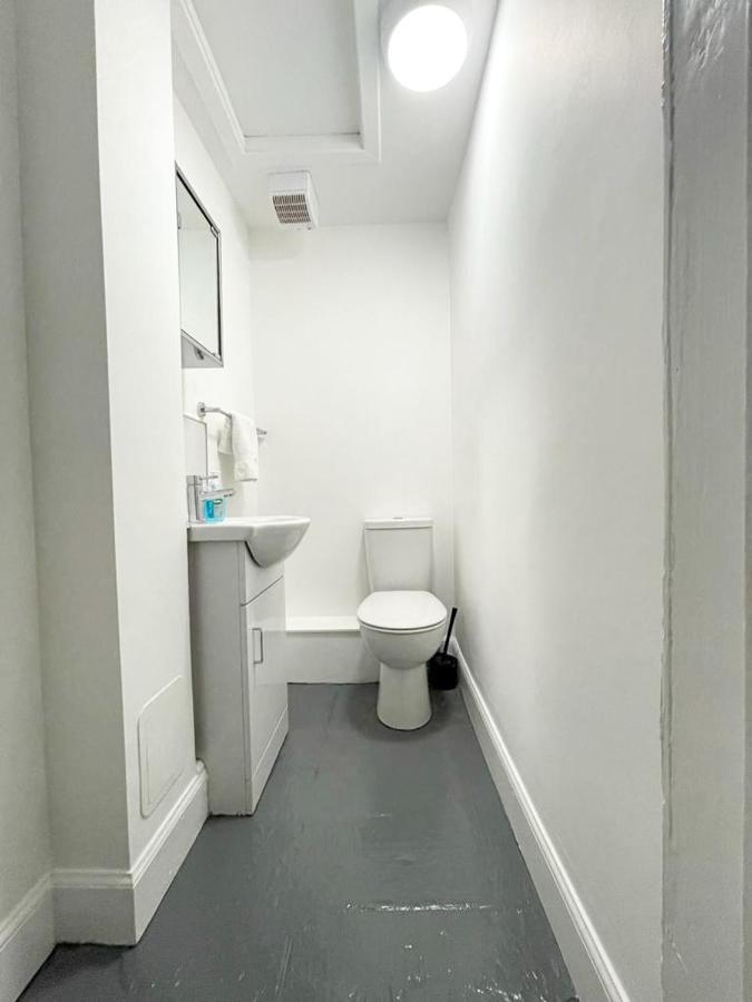 Remarkable 5Br Townhouse With Garden, Sleeps 12 EDI Exterior foto